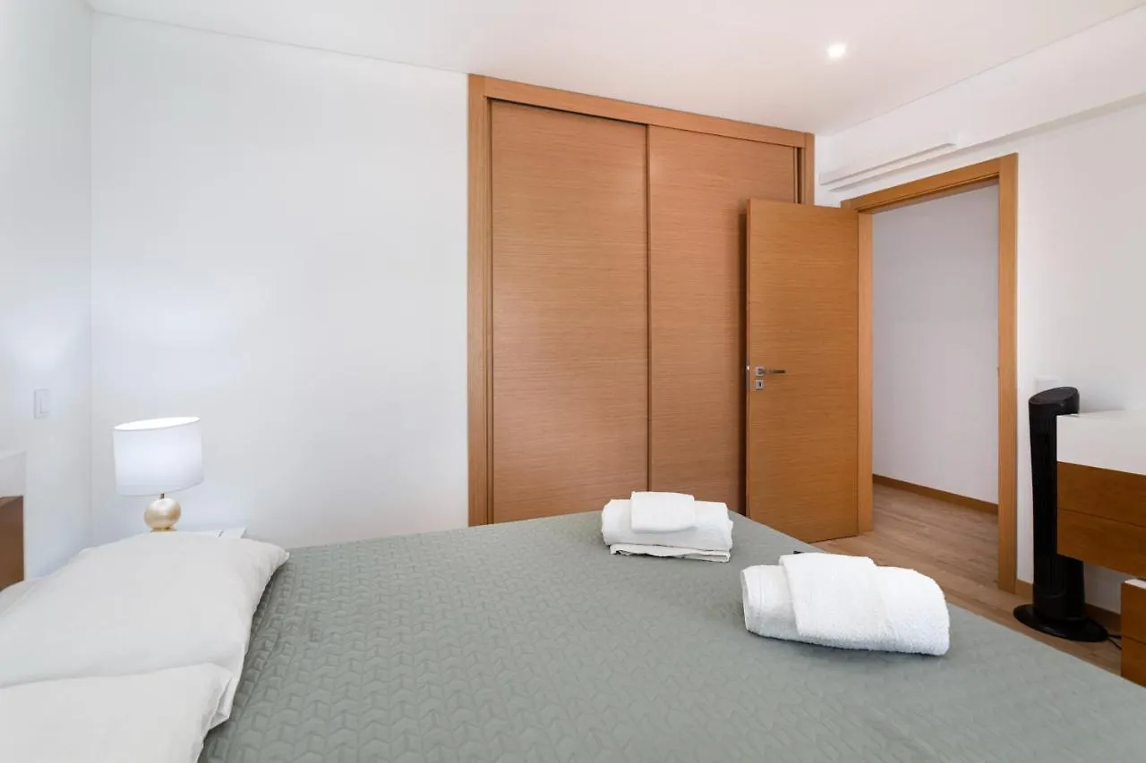 Apartment Centralgarve - Beachfront With Pool Penthouse Quarteira Portugal