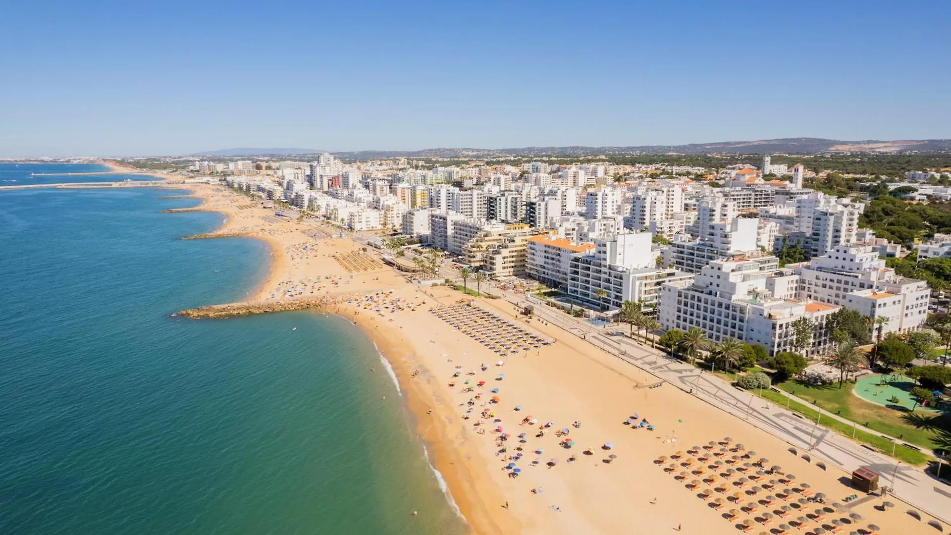 Centralgarve - Beachfront With Pool Penthouse Quarteira