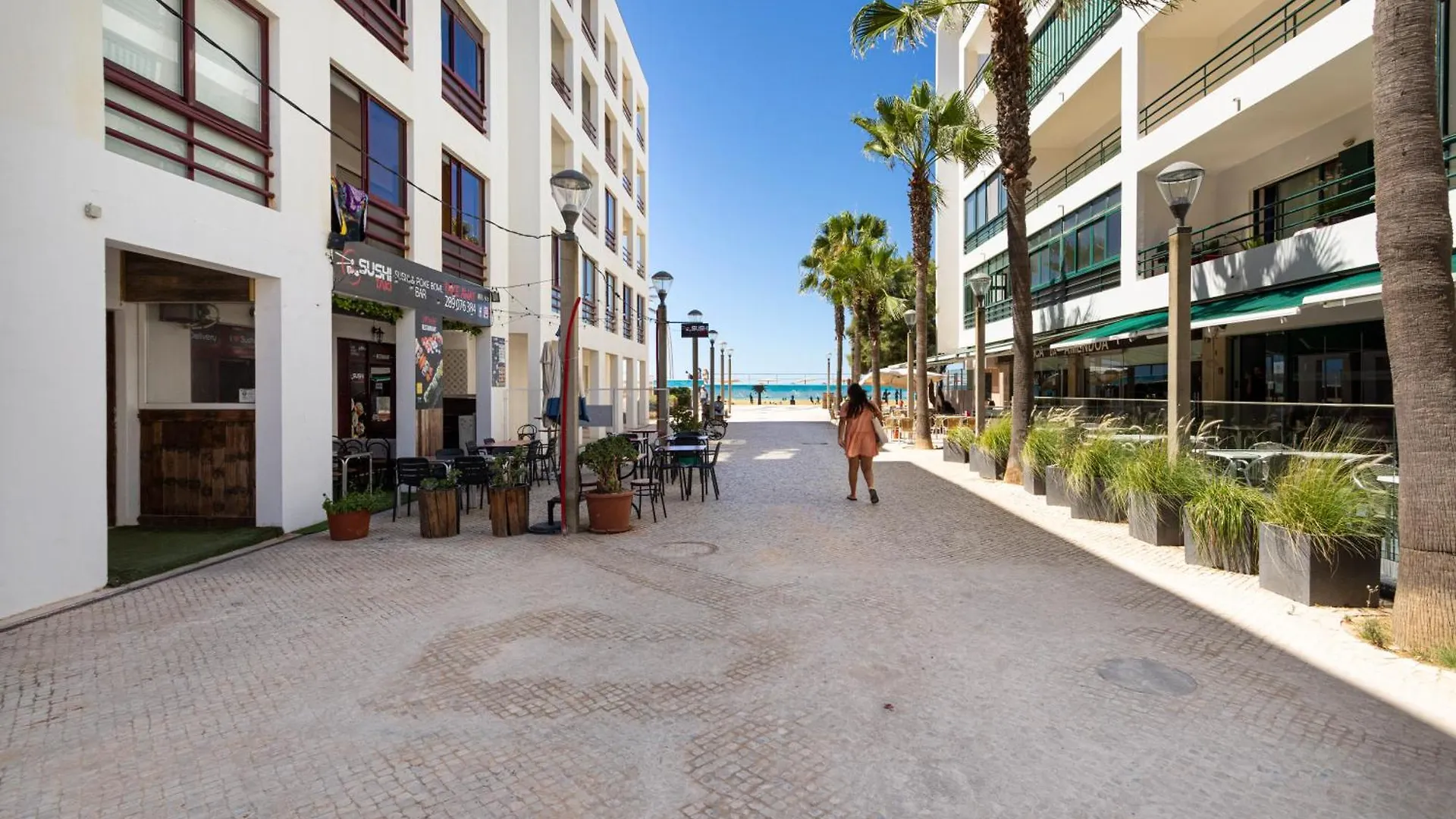 Centralgarve - Beachfront With Pool Penthouse Quarteira 0*,  Portugal